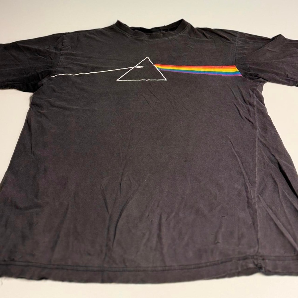 Vintage Pink Floyd The Dark Side of the Moon black t-shirt